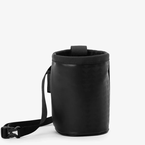 On the Roam Chalk Bag Black